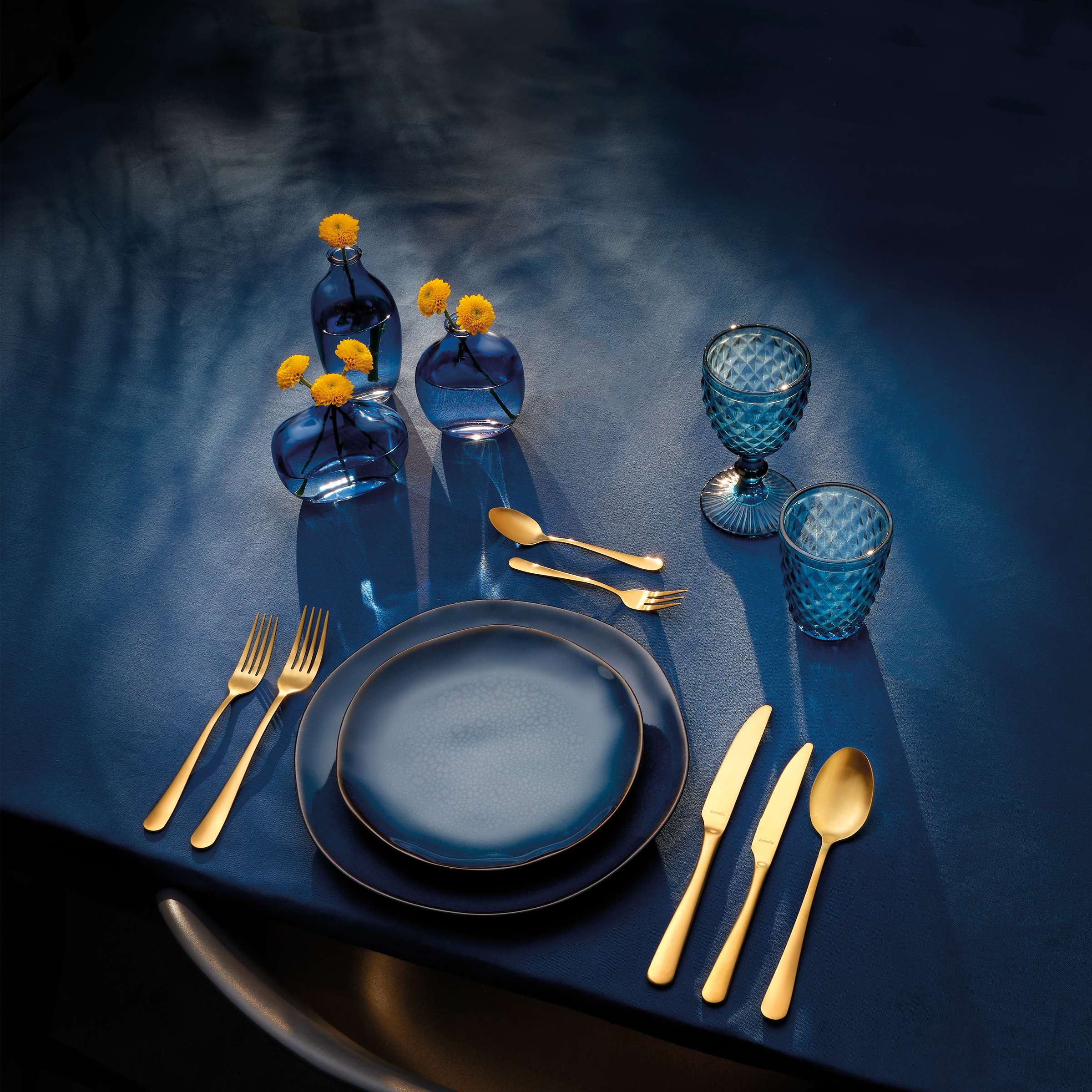 AUSTIN Cutlery Set 16-pieces PVD gold satin