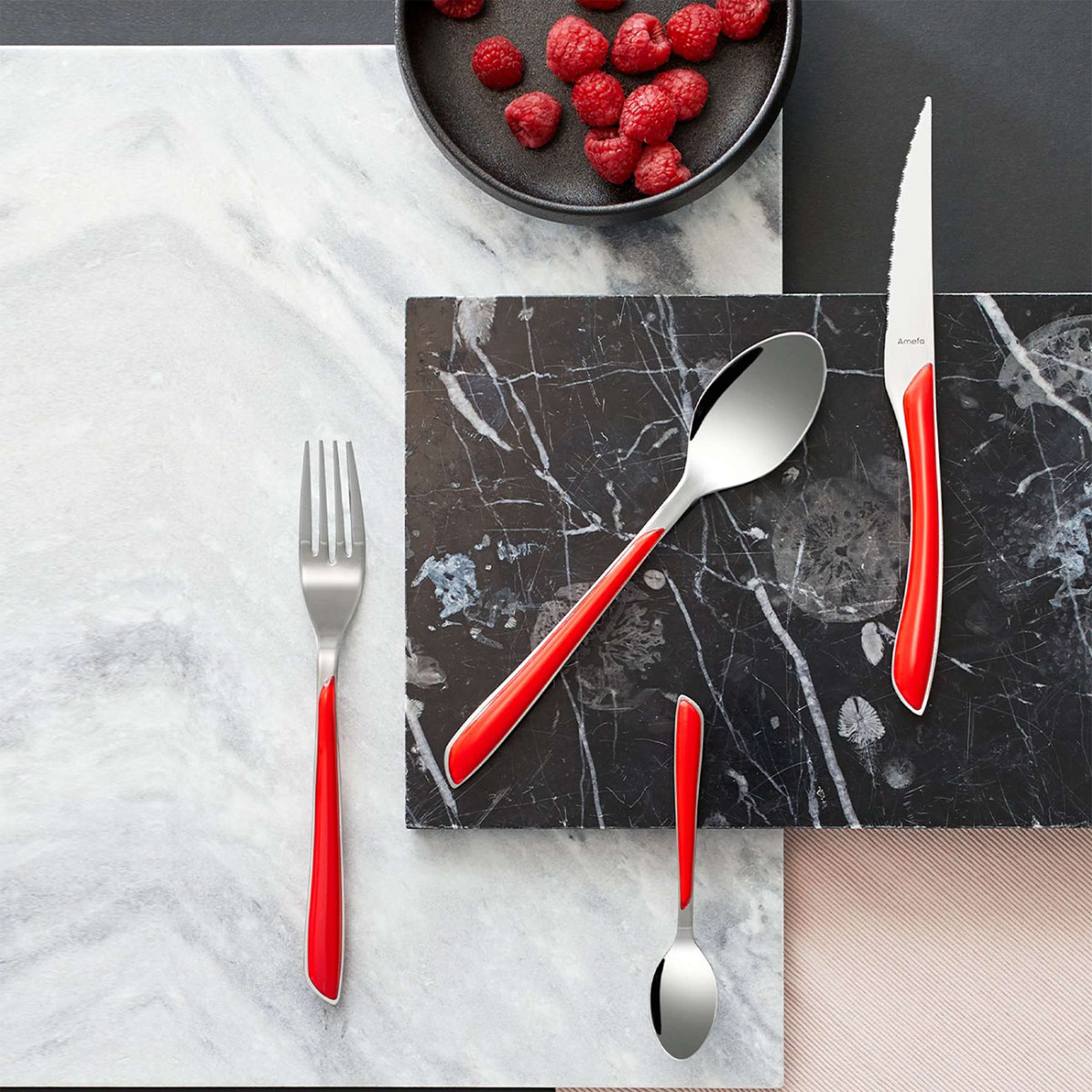 ECLAT Cutlery Set 24-piece Red
