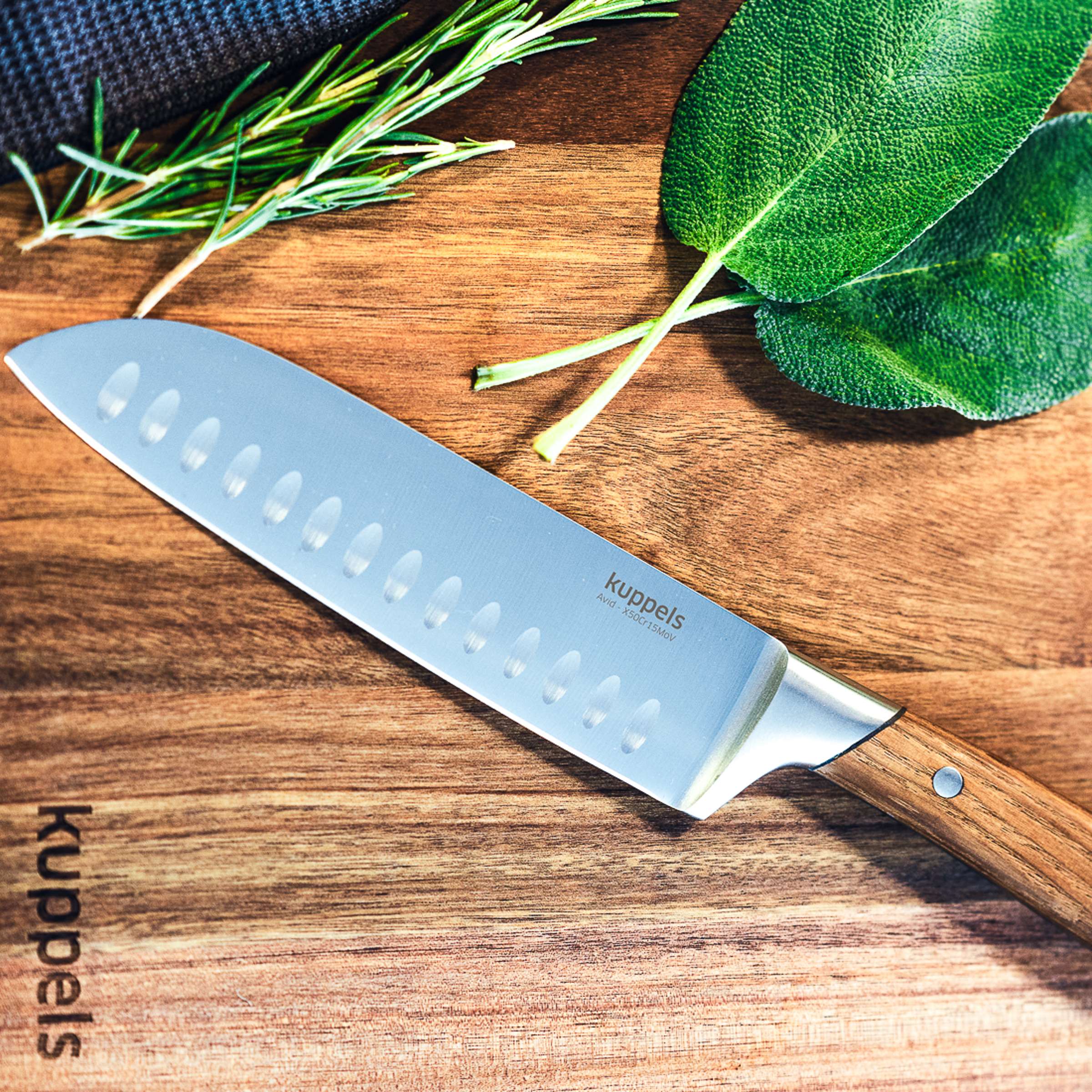 Kuppels AVID Santokumesser Küchenmesser, scharf mit ergonomischem Griff, perfekt für präzises Schneiden in der Küche