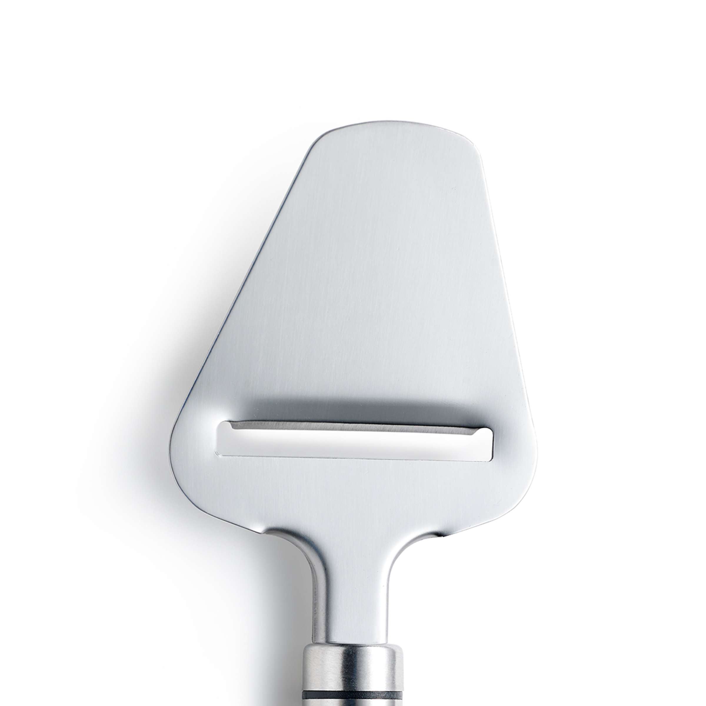 Kuppels SELECTION Käsehobel aus mattem Metall, handliches Schneidwerkzeug für Käse, mit ergonomischem Griff, auf weißem Hintergrund