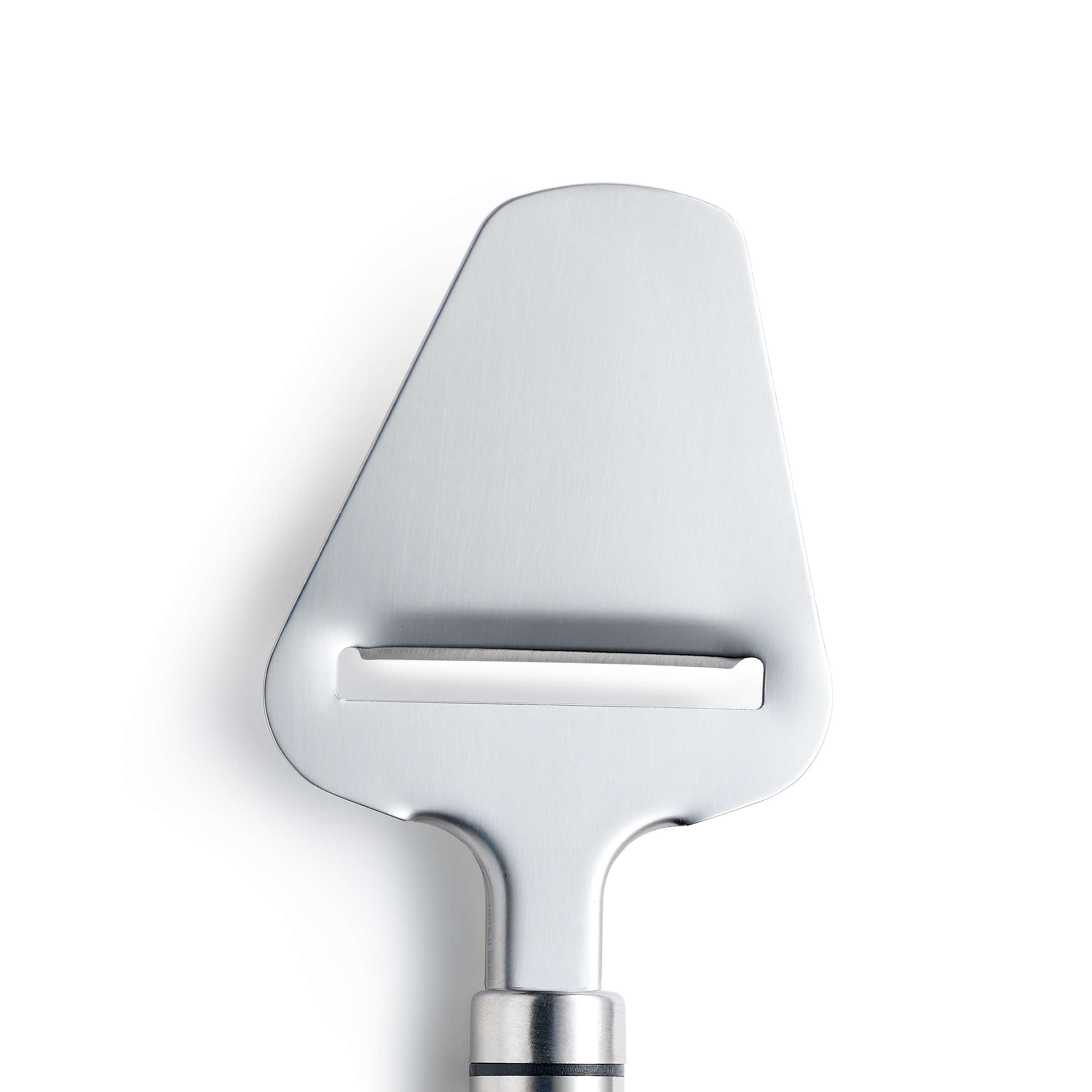 Kuppels SELECTION Käsehobel aus mattem Metall, handliches Schneidwerkzeug für Käse, mit ergonomischem Griff, auf weißem Hintergrund