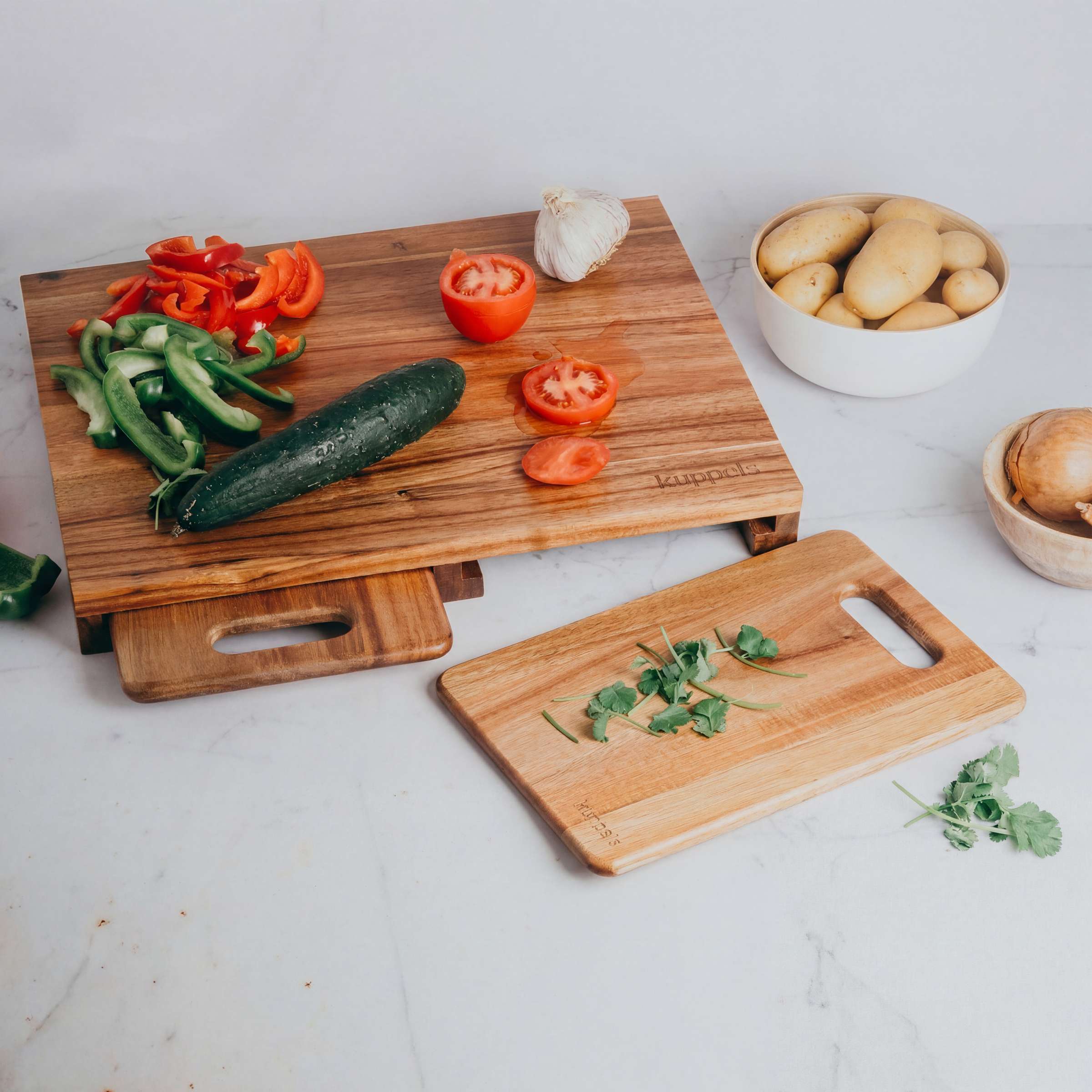 SLICE Cutting Board
