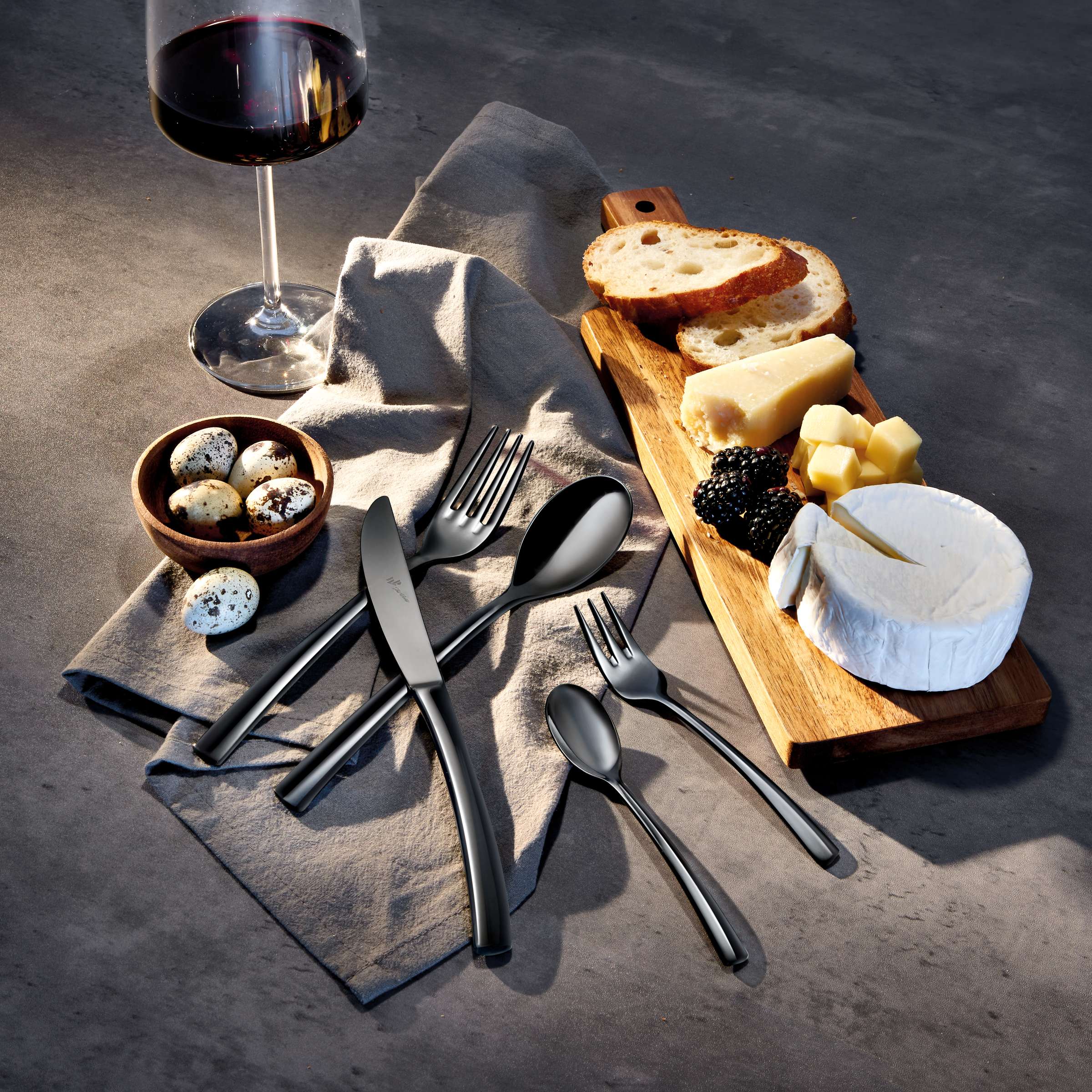 SWING Zestaw sztućców, 4-częściowy, PVD czarny