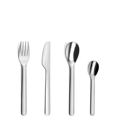 Amefa MOBIL' Besteckset, 4-teilig, Edelstahl Messer, Gabel, Löffel auf hellem Hintergrund.