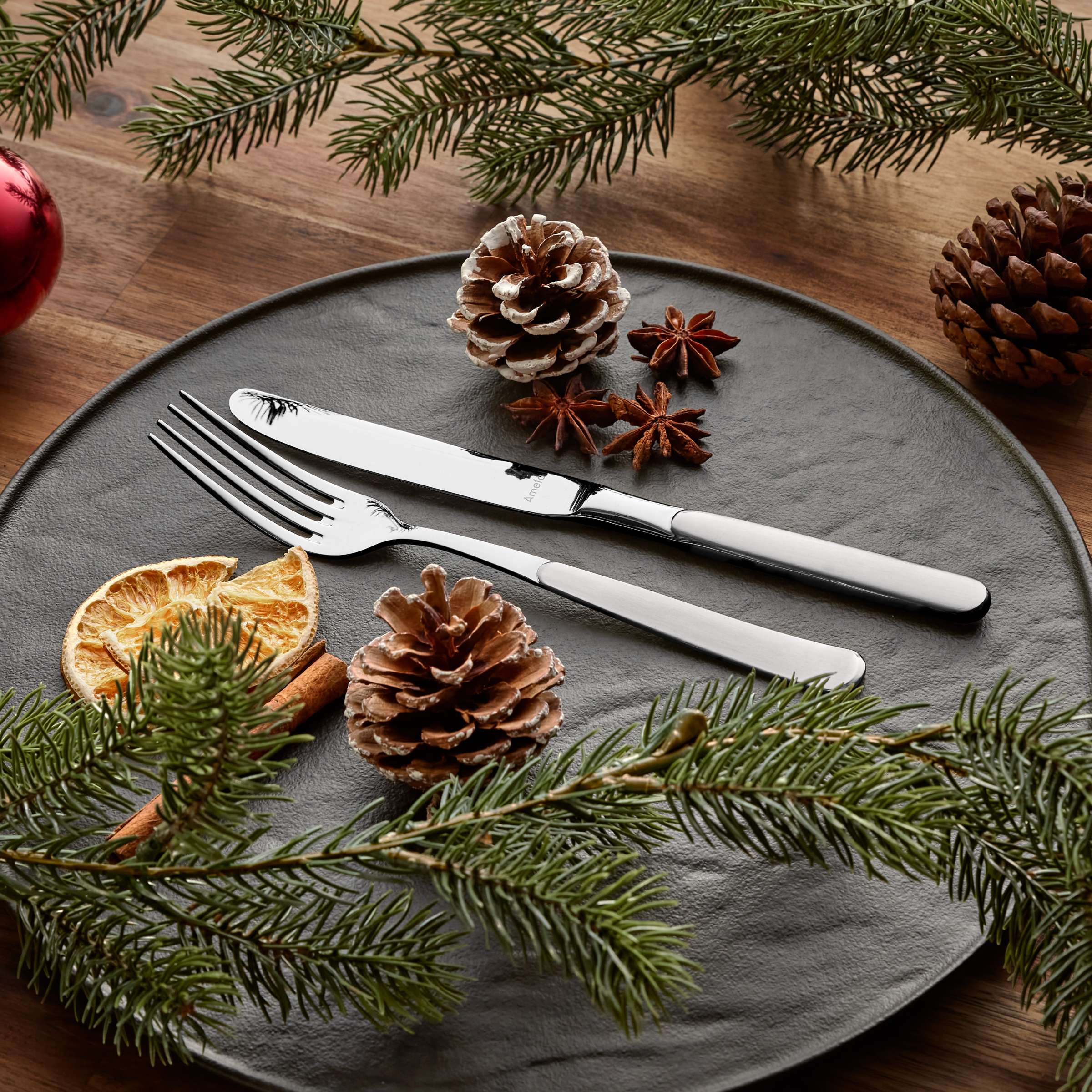 Amefa SATINA Besteckset 60-teilig, mattierte Messer, Gabeln, Löffel aus Edelstahl, elegant und modern design.