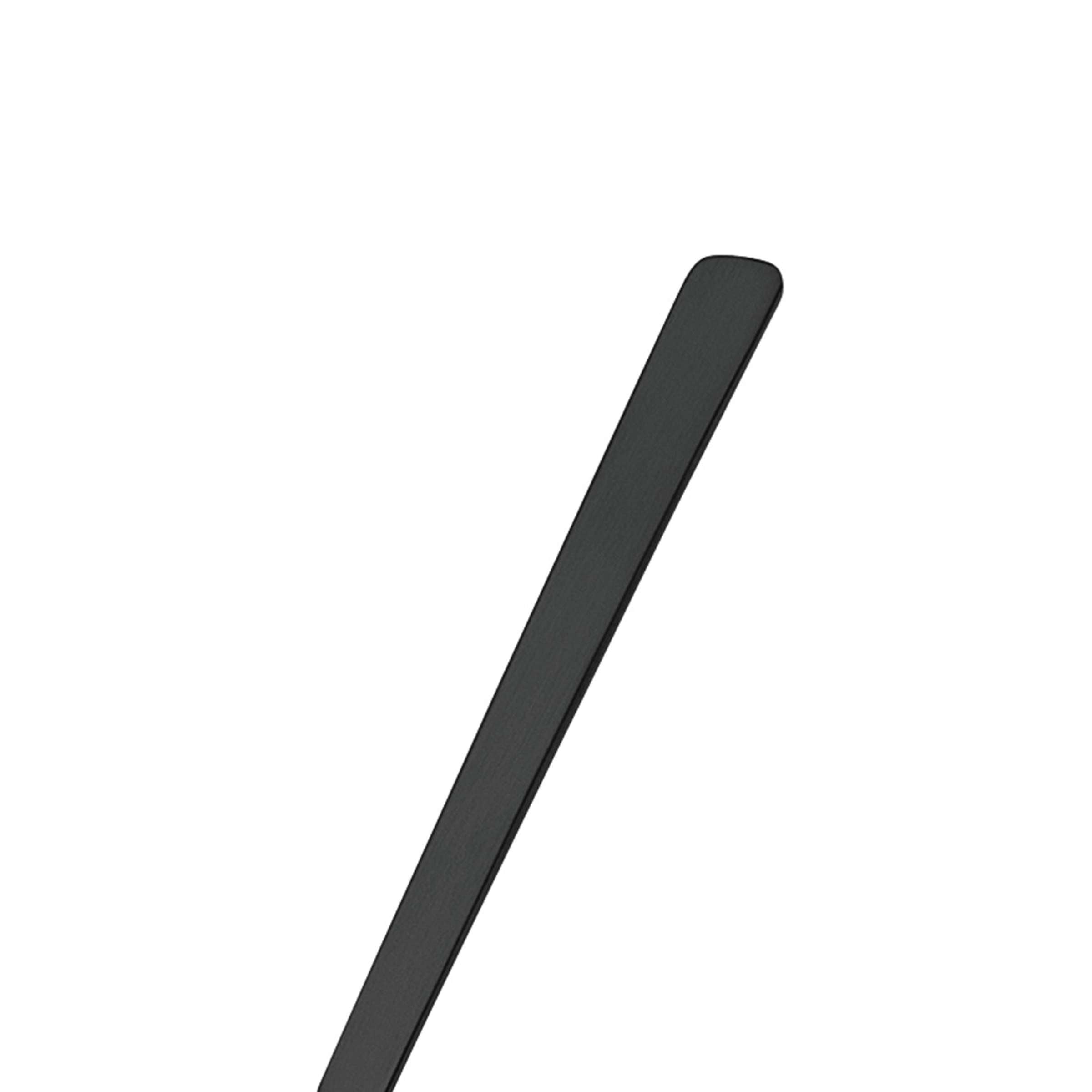 Schwarze matte PVD Aufschnittgabel von Amefa, hochwertiges Besteckstück für den gedeckten Tisch, Detailaufnahme