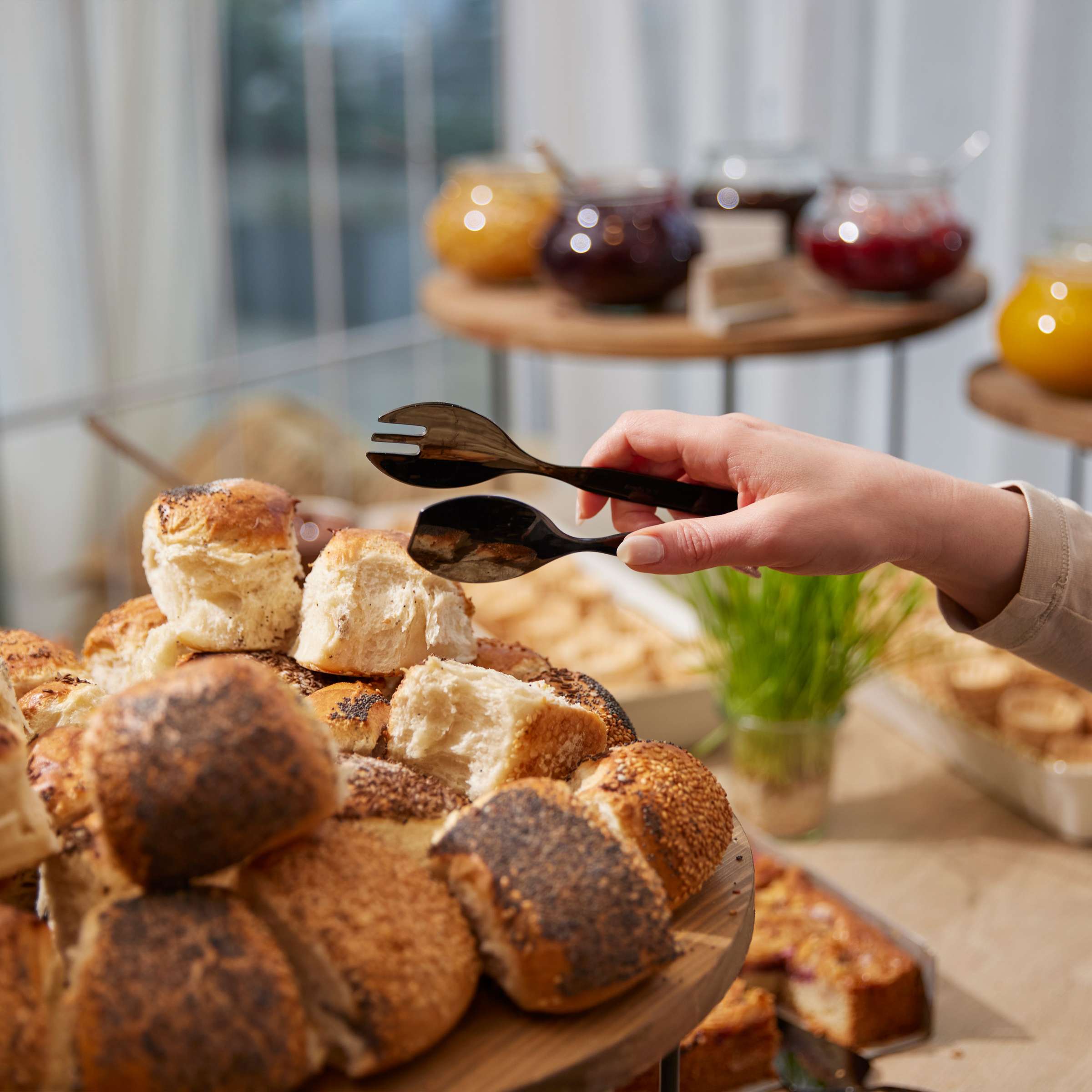 Amefa Tortenheber aus schwarzem, mattiertem PVD-Material, elegantes Besteckstück für Buffet und Servieren