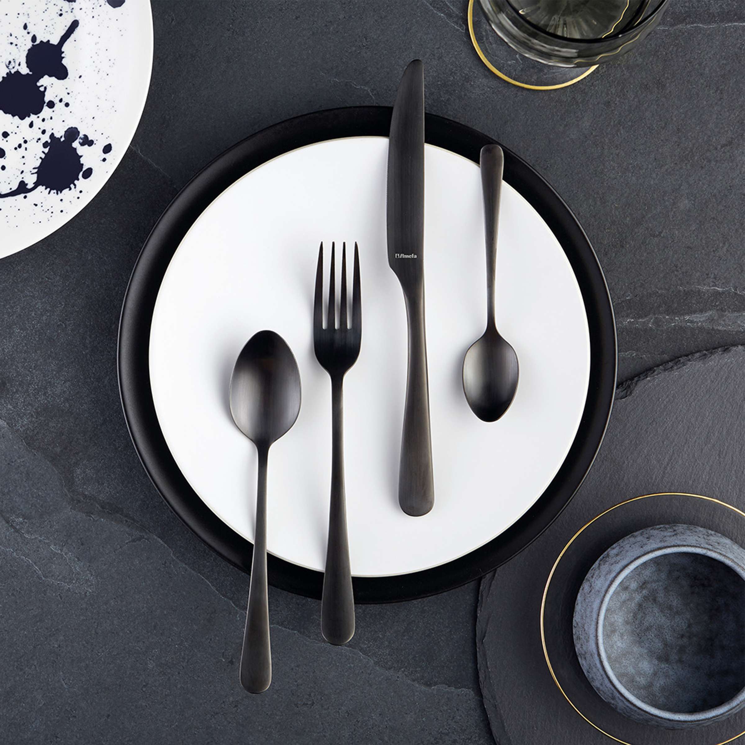 AUSTIN Cutlery Set 32-piece PVD Matte Black