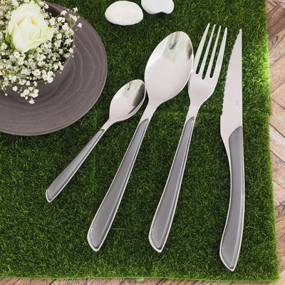ECLAT Besteckset 24-teilig von Amefa, grau, mit Messer, Gabel, Löffel und Teelöffel, auf hellem Hintergrund.