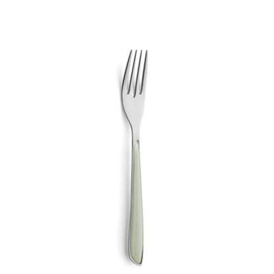 Salbeigrüne, matte Prisma Menügabel von Kuppels, elegantes Messer aus hochwertigem Besteck für den gedeckten Tisch