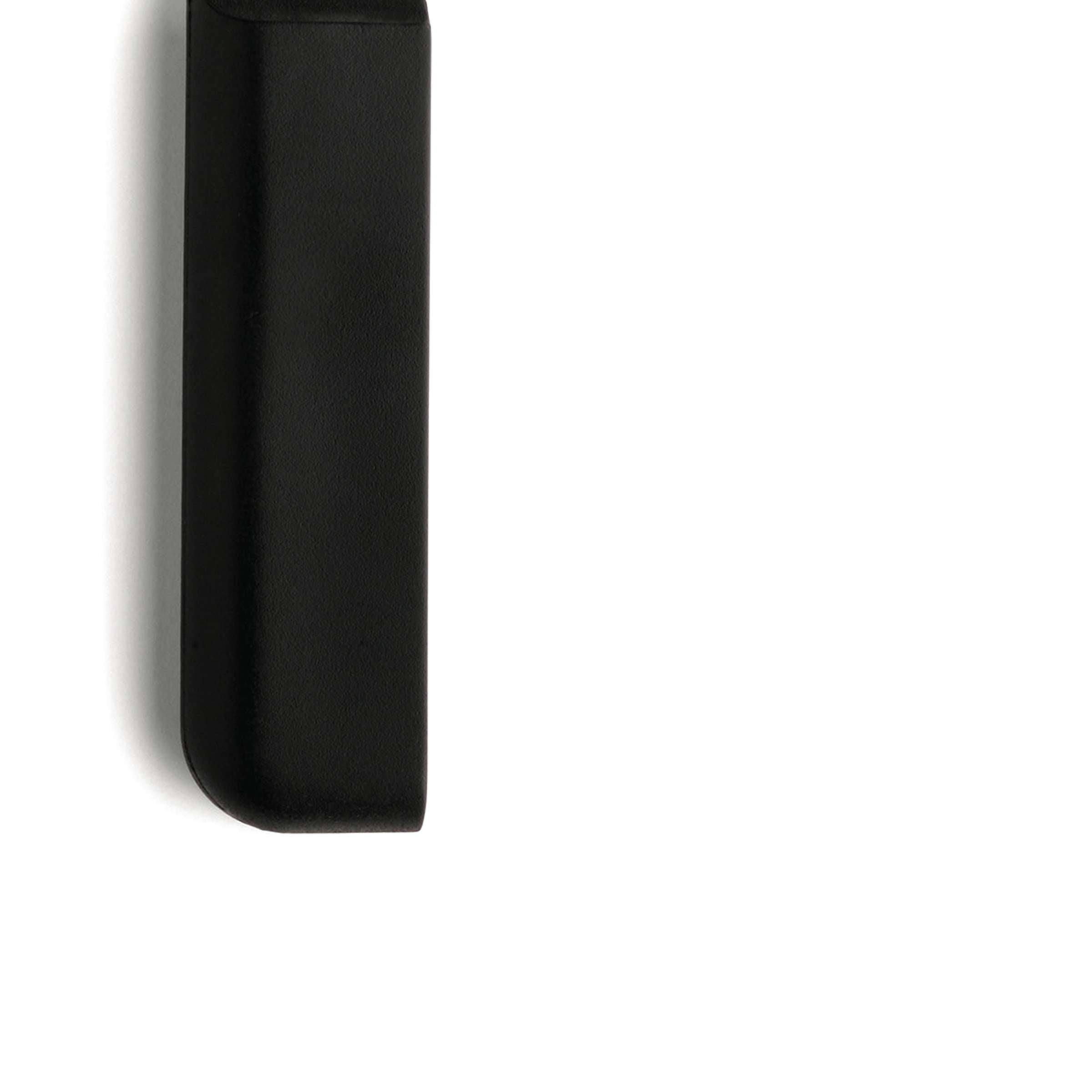 Gespannter gebogener Amefa SELECT Messer aus Edelstahl für präzises Schneiden, abgebildet auf hellem Hintergrund.