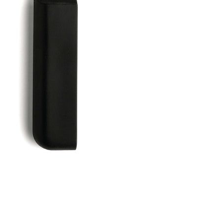 Gespannter gebogener Amefa SELECT Messer aus Edelstahl für präzises Schneiden, abgebildet auf hellem Hintergrund.