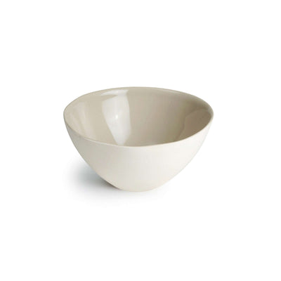 Weiße OSLO LINEN Müslischale von Médard de Noblat, aus hochwertigem Geschirr, ideal für Frühstück und Snacks.