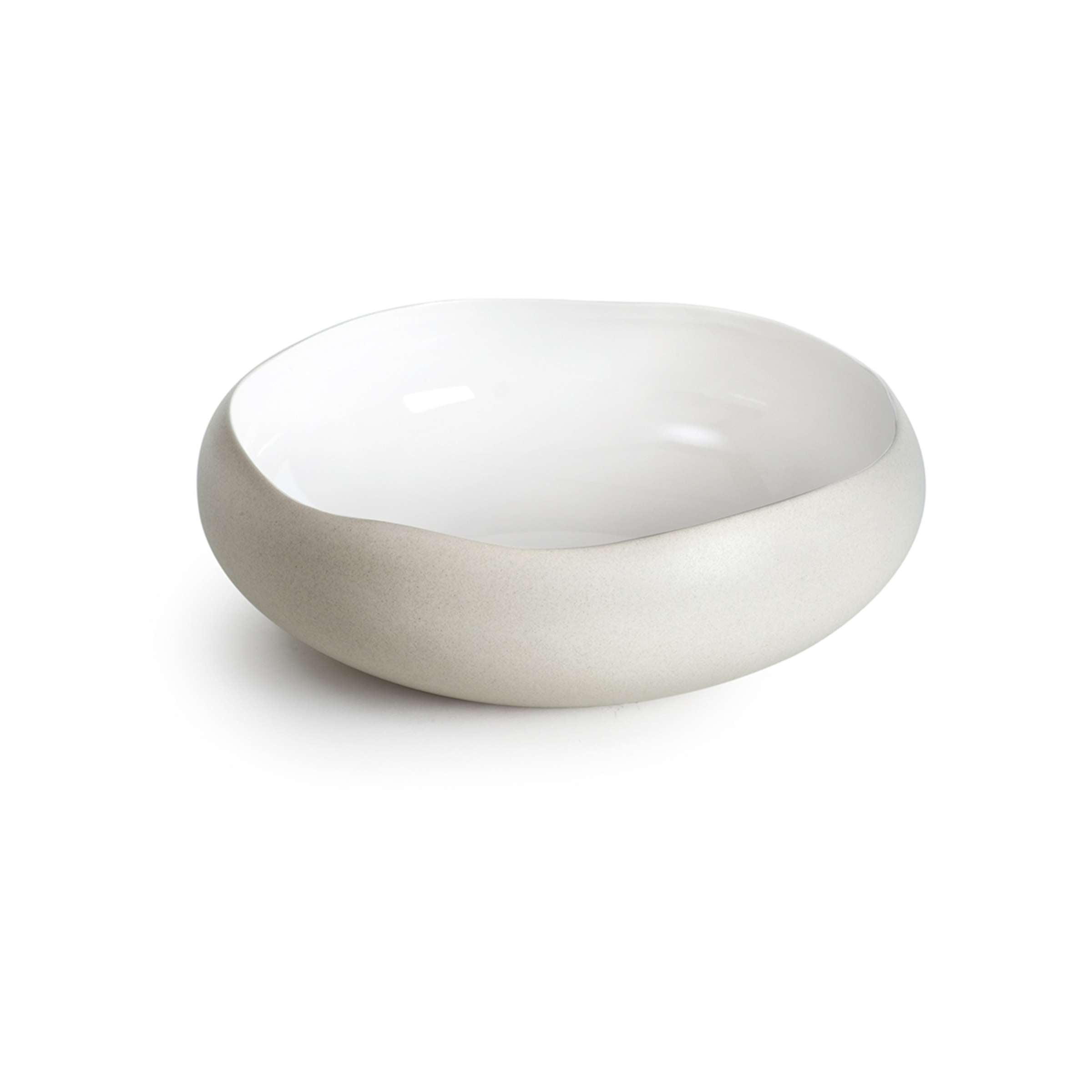 Kleine weiße OSLO WHITE Schüssel von Médard de Noblat, aus Geschirr-Serie, zeigt glatte Oberfläche und elegantes Design.