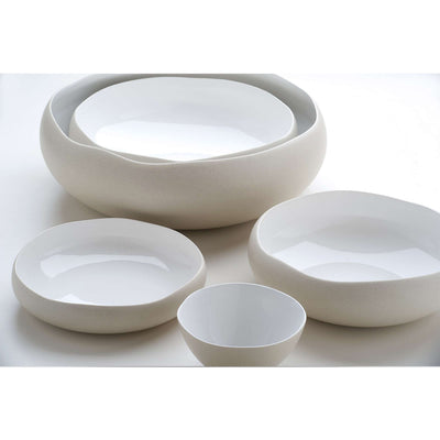 Kleine weiße Schüssel OSLO WHITE von Médard de Noblat, aus hochwertigem Geschirr für den Tisch.