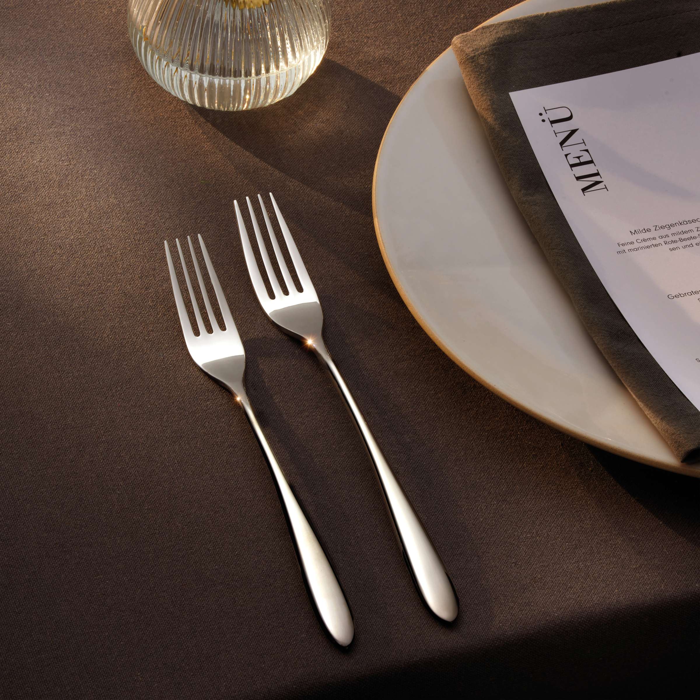 Amefa CUBA Besteckset 78-teilig mit Messer, Gabel, Löffel aus Edelstahl, elegant gestaltetes Besteck für den Tisch.