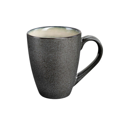 Grauer und weißer Shadow Nacre Becher aus Geschirr von Médard de Noblat, detailreiche Keramik mit elegantem Design