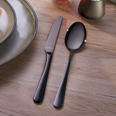 Schwarz lackiertes 30-teiliges DELIA Besteckset von Kuppels Home, elegante Messer, Gabeln, Löffel aus PVD beschichtetem Edelstahl