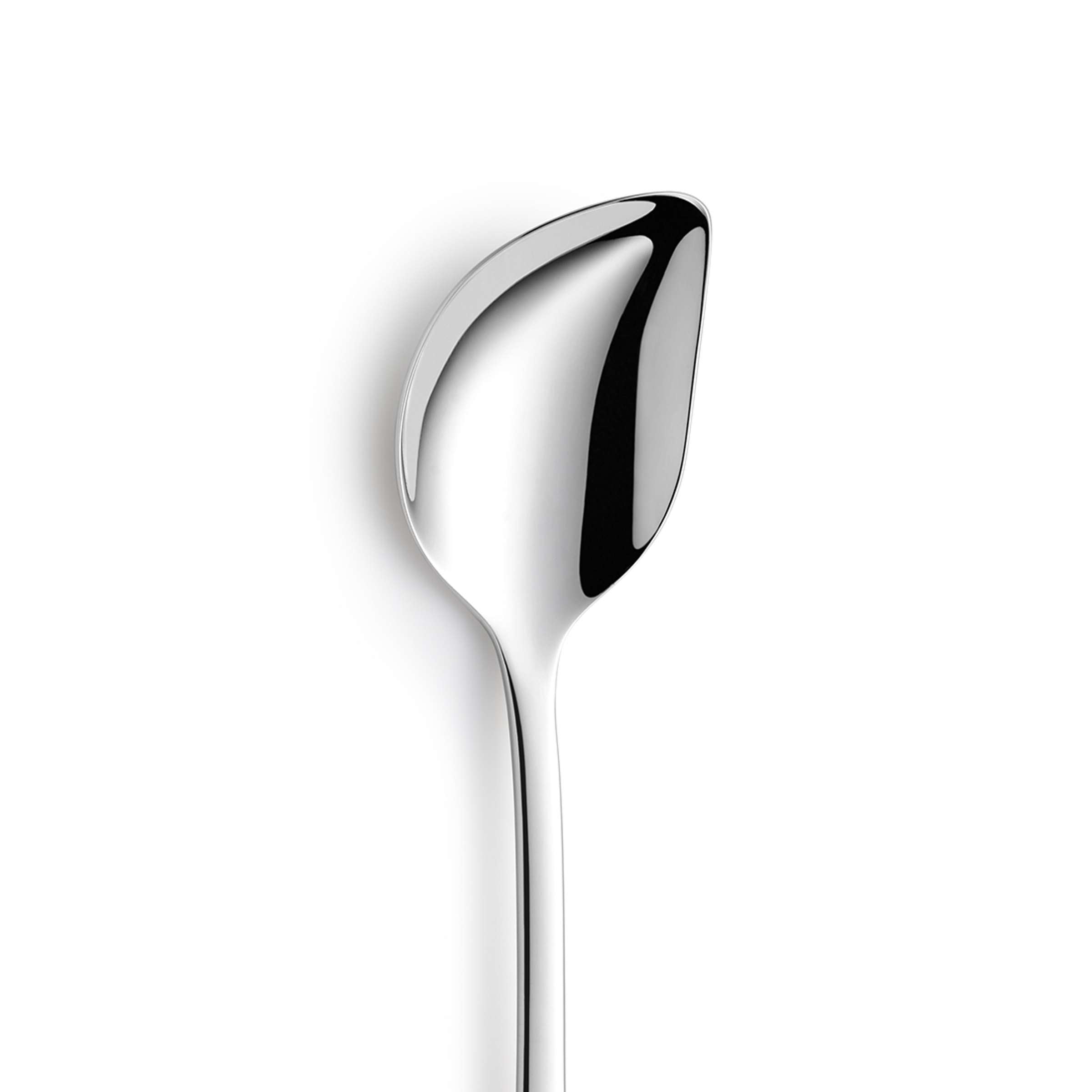 Zweiertes Joghurtlöffel-Set von Kuppels aus Edelstahl, mit ergonomischen Griffen, auf einem weißen Teller liegend