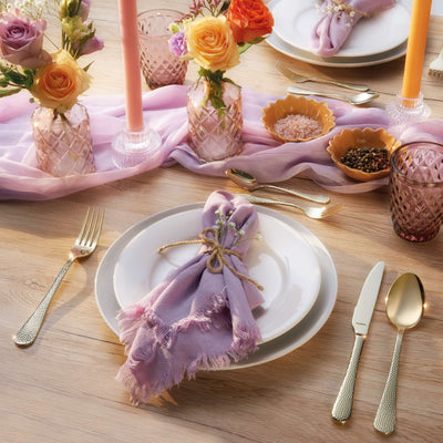 30-teiliges CRYSTAL Besteckset von Kuppels Home in Champagner PVD, zeigt stilvolles Besteck mit elegantem Finish.