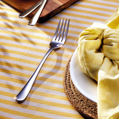 Kuppels Home DELIA Besteckset 30-teilig aus Edelstahl, Messer, Gabeln, Löffel für elegante Mahlzeiten.