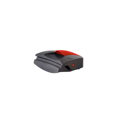 Zwei-teiliger QUICK CLACK PRO Kurzgriffset von Kuppels, für Töpfe und Pfannen, mit schwarzen Griffen und Edelstahlbefestigung.