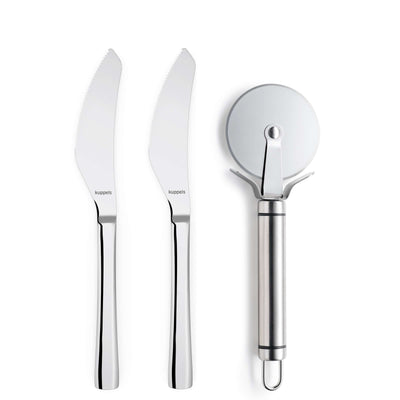 Dreiteiliges Pizzaschneider-Set von Kuppels mit robusten Küchenmessern und Schneidelineal, ideal für Pizza und Teigarbeiten.