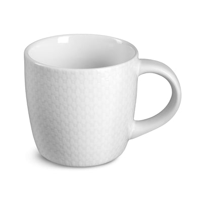 Weiße IZY Tasse von Médard de Noblat, elegante Teetasse aus Geschirr.