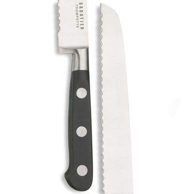 Sabatier Trompetten Brotmesser von Richardson Sheffield, scharfes Küchenmesser mit Zacken für Brot und Brötchen, Nahaufnahme