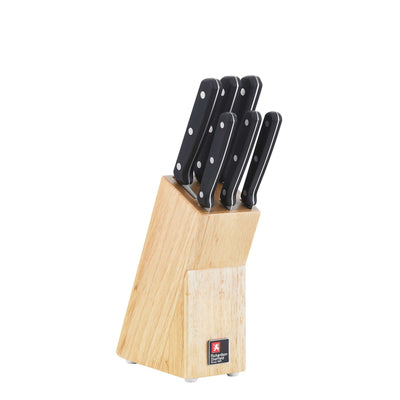 Sechs Messer im Richardson Sheffield Küchenmesserblock, mit scharfen Küchenmessern aus Edelstahl und Holzblock.