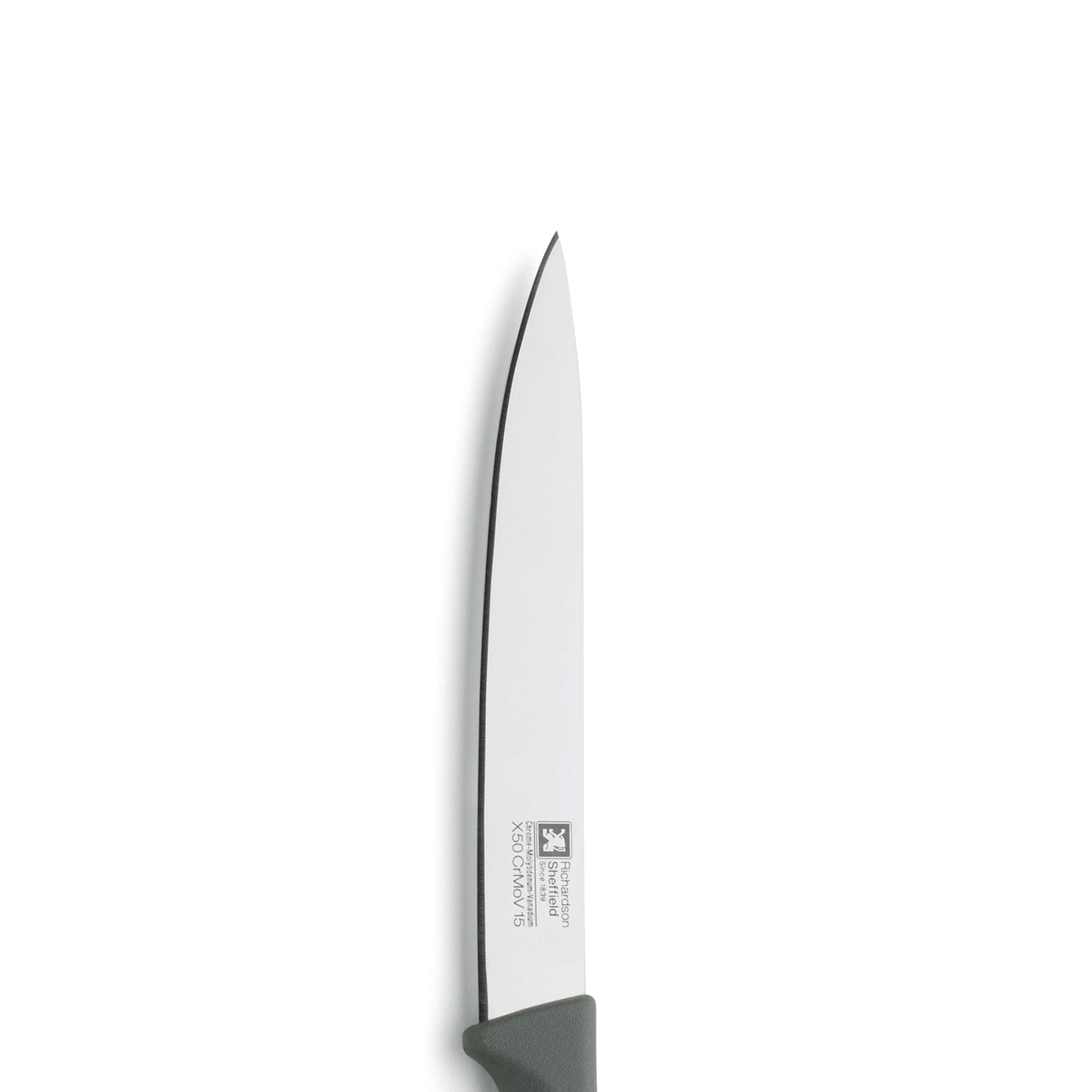Zweites Messer-Set von Richardson Sheffield, SUP R CUT Allzweckmesser, mit zwei Küchenmessern auf hellem Hintergrund.