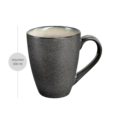 Grauer und weißer SHADOW NACRE Becher von Médard de Noblat, elegantes Geschirr für den Tisch, detailreiche Keramik.