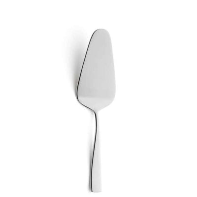 Paul Wirths PURE Besteckset 68-teilig, Tortenheber und Besteck in einem eleganten Design, auf weißem Hintergrund.