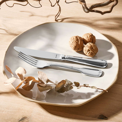 Paul Wirths Fischmesser, elegantes, scharfes Fischmesser aus Edelstahl, mit ergonomischem Griff für präzises Schneiden.