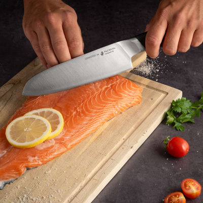 Paul Wirths CERASTEEL Santokumesser, japanisches Küchenmesser mit scharfer Klinge, perfekt zum Hacken und Zerkleinern.