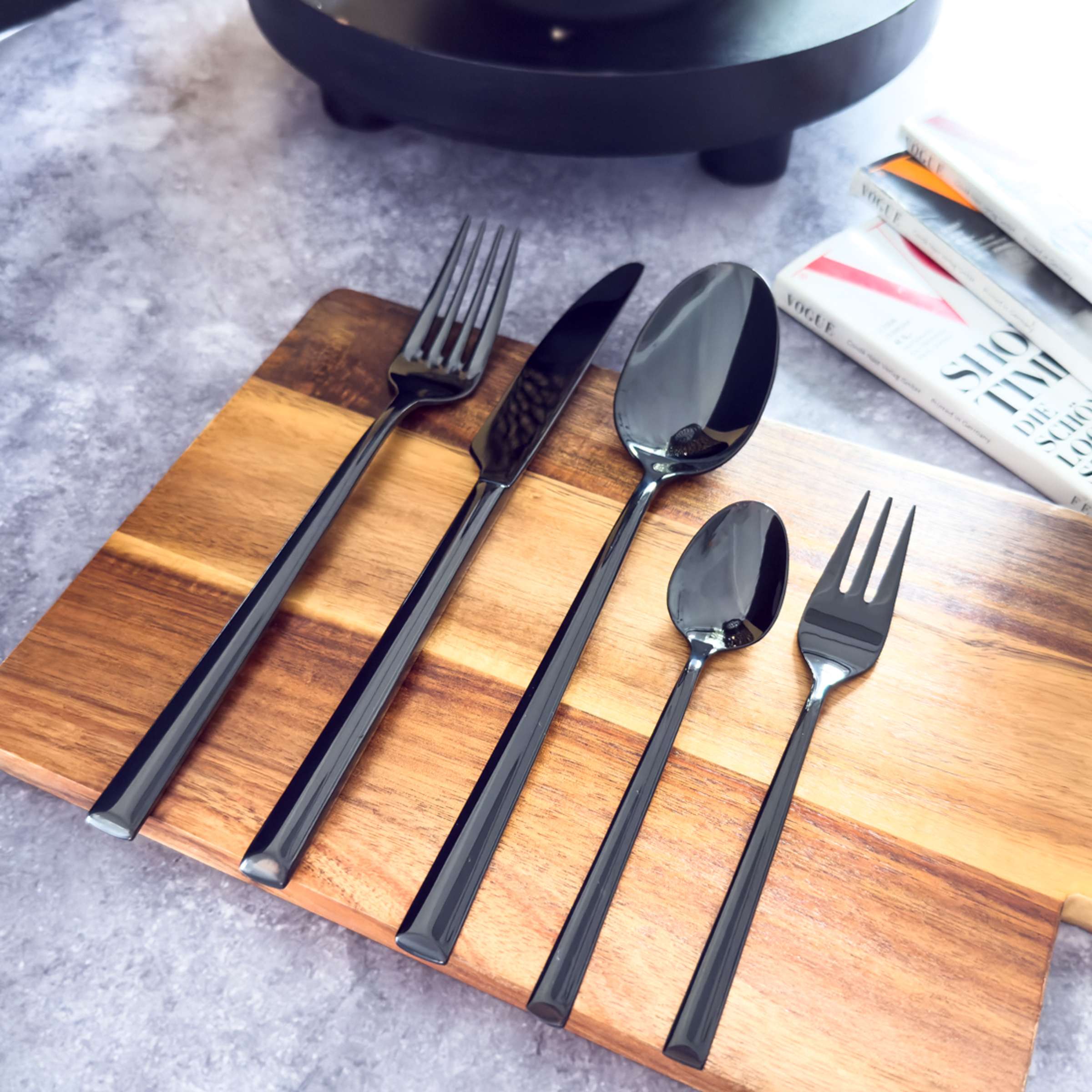 VIVENDI Menügabel von Paul Wirths, schwarzes PVD-Edelstahl, elegante Einzelgabel für Besteckset, stilvolle Küchenutensilien